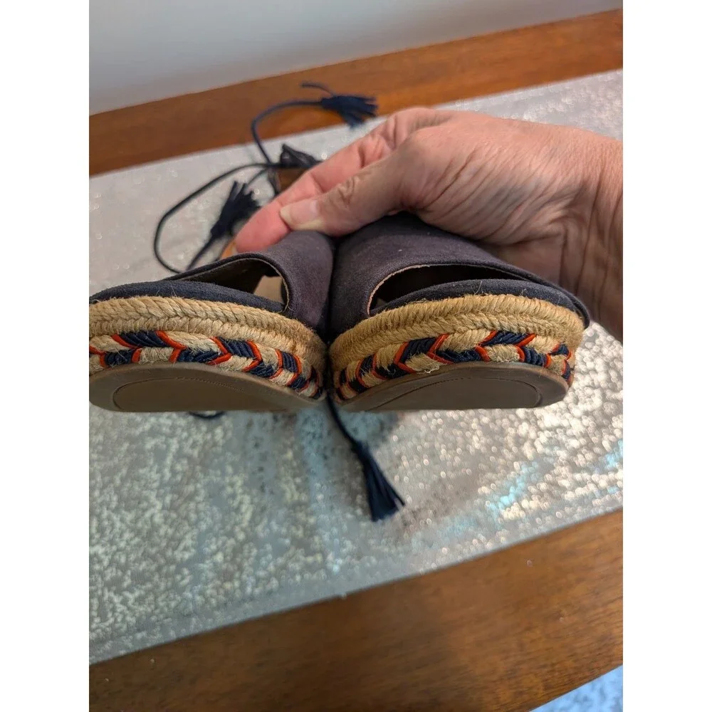 CAbi Isla Espadrille Women 9 Wedge Heel Aztec Blue Suede Beaded Lace Up Sandals